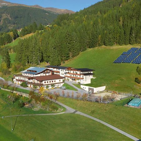 Jugend- Und Familienhotel Venedigerhof Neukirchen am Großvenediger Εξωτερικό φωτογραφία