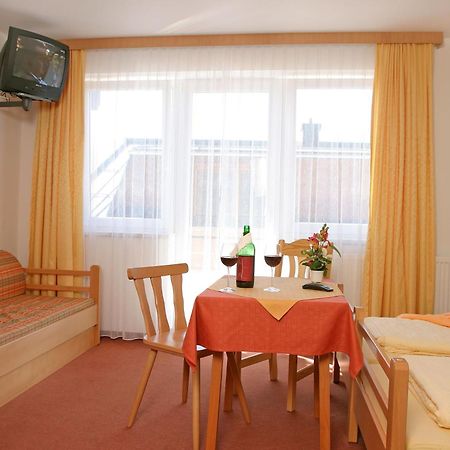 Jugend- Und Familienhotel Venedigerhof Neukirchen am Großvenediger Εξωτερικό φωτογραφία