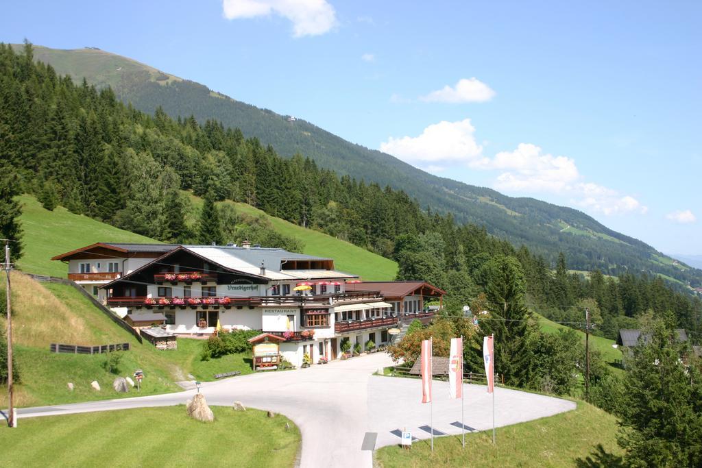 Jugend- Und Familienhotel Venedigerhof Neukirchen am Großvenediger Εξωτερικό φωτογραφία