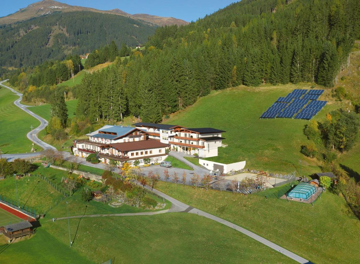 Jugend- Und Familienhotel Venedigerhof Neukirchen am Großvenediger Εξωτερικό φωτογραφία