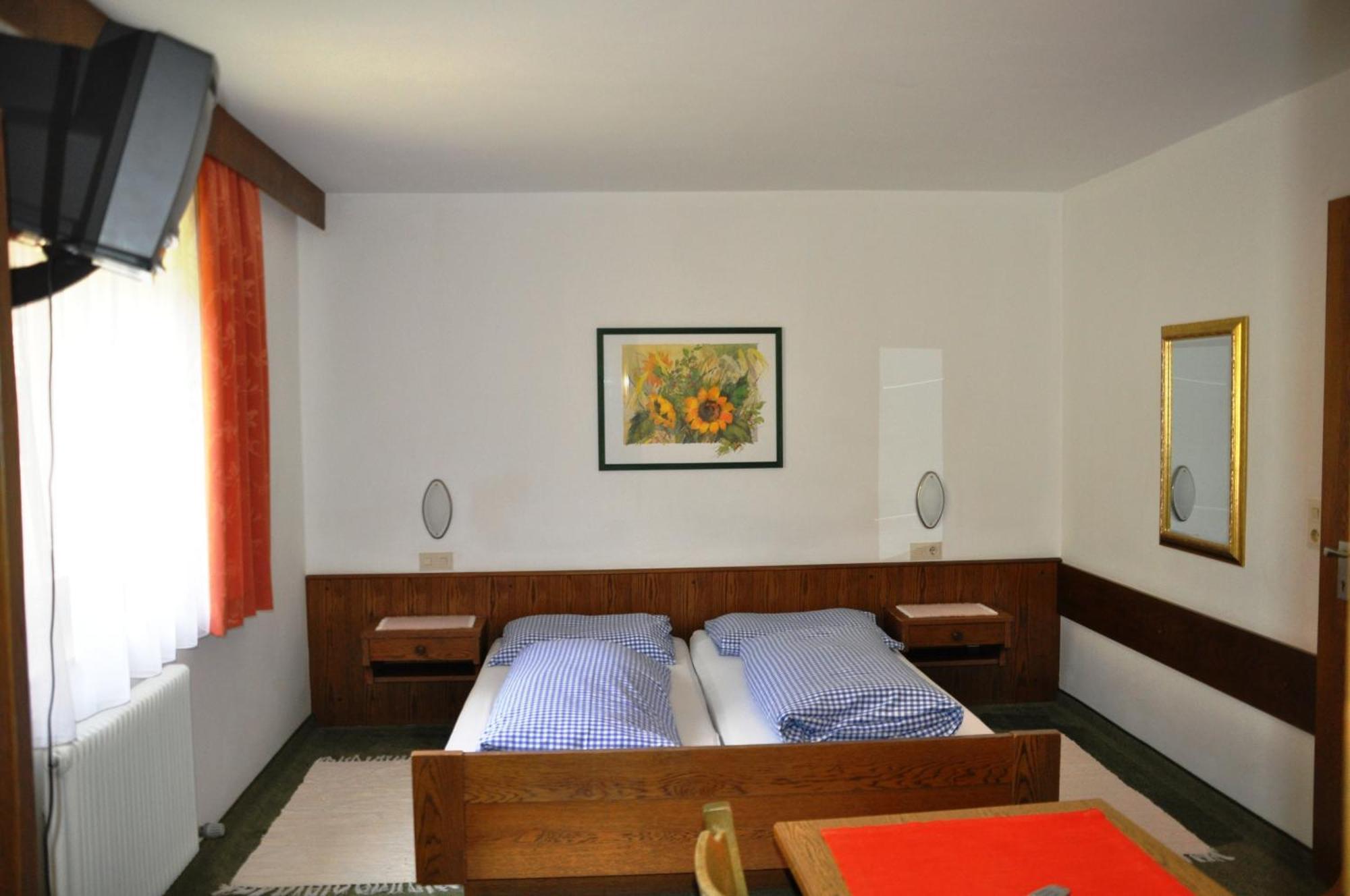 Jugend- Und Familienhotel Venedigerhof Neukirchen am Großvenediger Εξωτερικό φωτογραφία